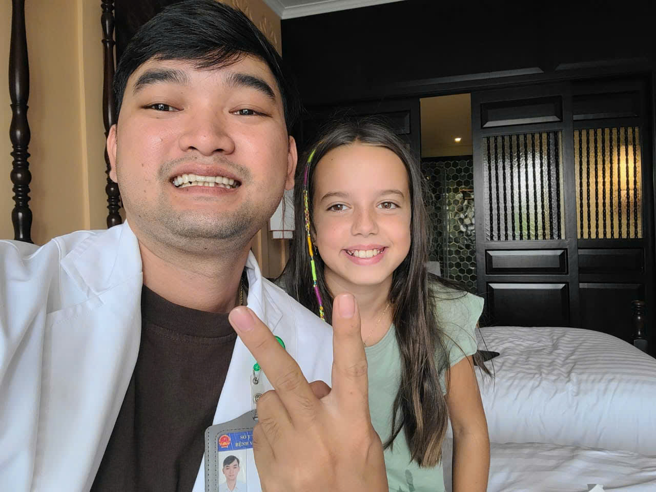 Khám bệnh cho du khách tại khách sạn Hội An